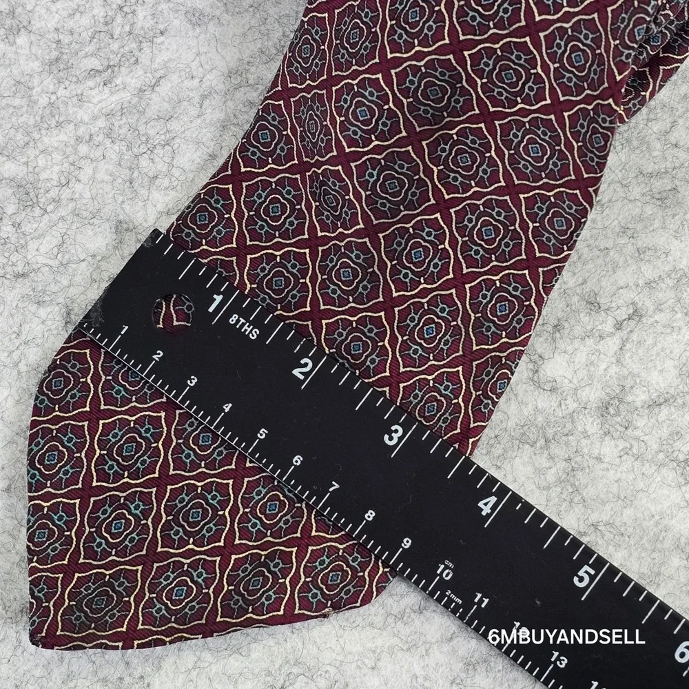 Christian Dior Mens Silk Tie Burgundy Geometric Medallion Woven Italy USA Luxury